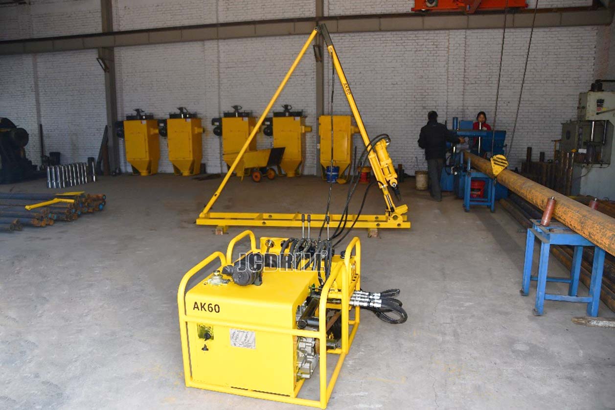 AK60 construction drilling rig is a full hydraulic operated top drive power head drilling machine.